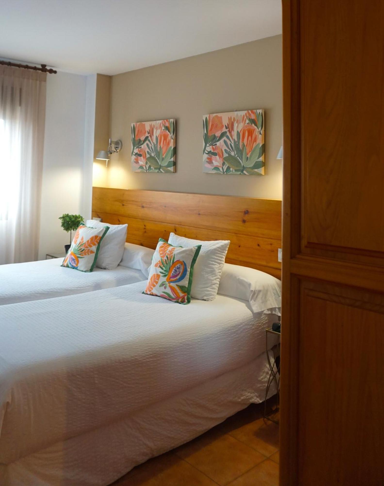 Hotel Gerra Mayor San Vicente De La Barquera Esterno foto